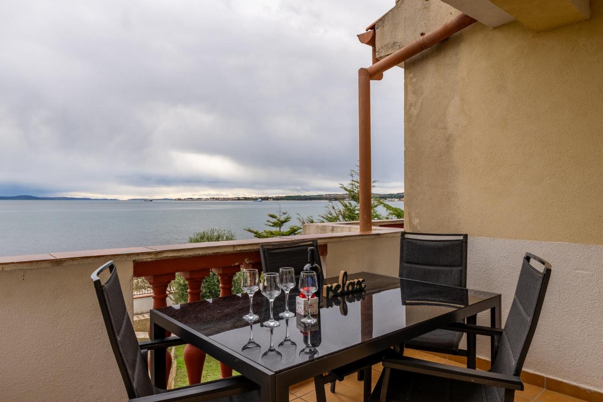 Apartments Strand فير المظهر الخارجي الصورة